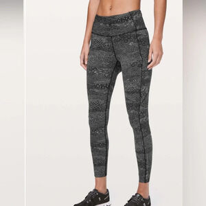 Lululemon Fast & Free 7/8 Tight II *Nulux 25"
